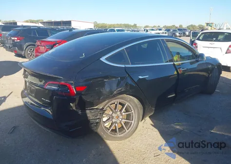 2018 Tesla Model 3 Long Range/Performance from USA, damaged, VIN 5YJ3E1EB8JF092993